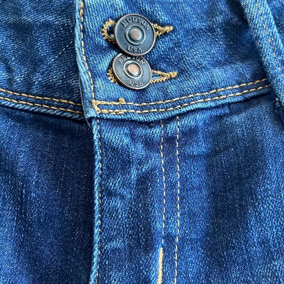 Hudson Jeans Beth Baby Bootcut Medium to Darker Wash Blue Jeans Size 26 - Picture 10 of 14